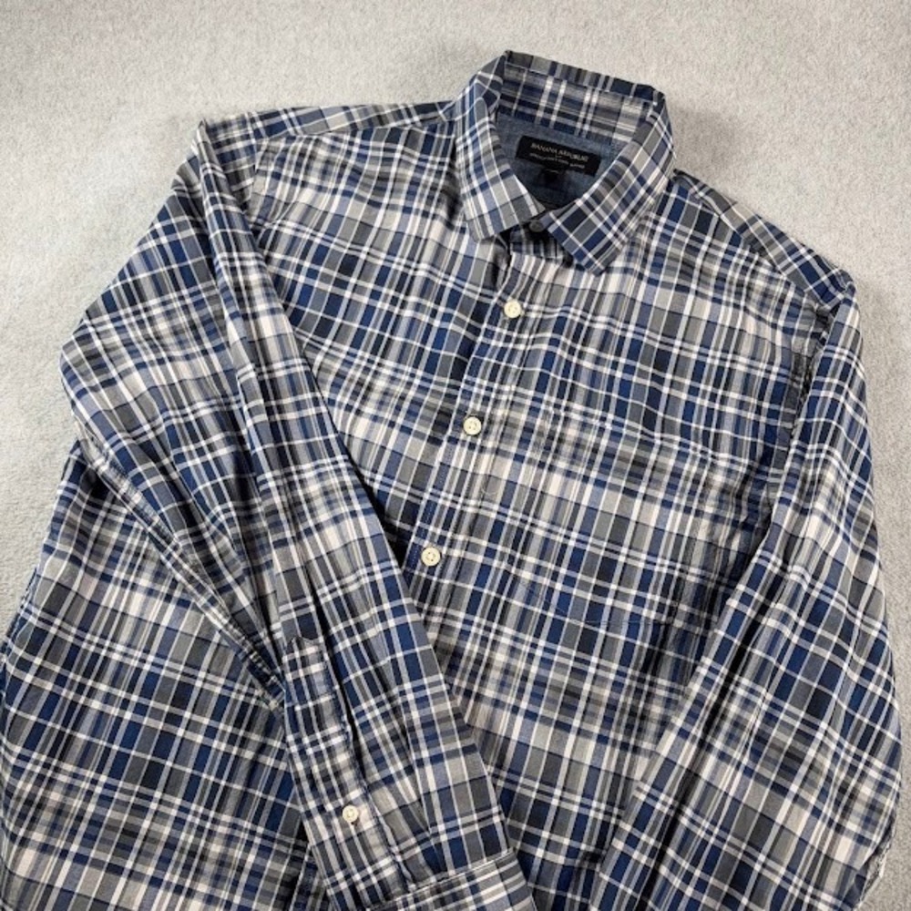 Banana Republic Button Down Shirt Mens M Blue Gray Plaid Stretch Soft Wash Slim